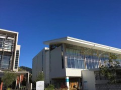 尼尔森理工学院校园环境 尼尔森理工学院校园环境