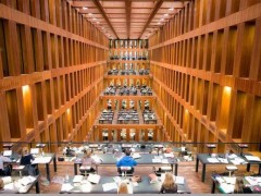 柏林洪堡大学校园环境 柏林洪堡大学校园环境