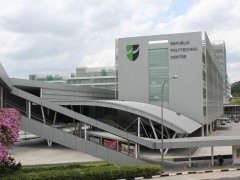 共和理工学院校园环境 共和理工学院校园环境